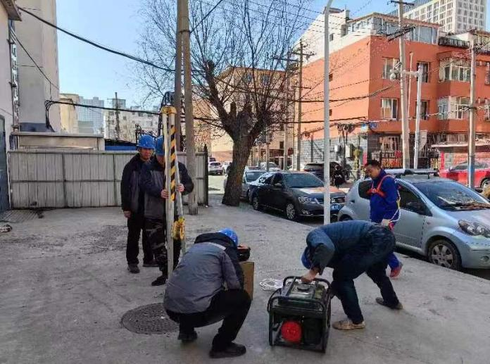 (47)橋靠分公司有限空間作業安全應急演練 (2).png (47)橋靠分公司有限空間作業安全應急演練 (2).png